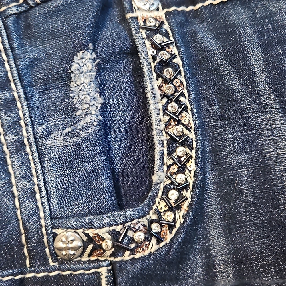 Miss Me Signature Boot Low-Rise Embellished Distressed Denim Jeans-NWOT - Picture 8 of 16